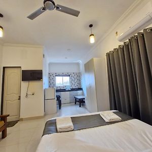 Hotel Rsa Residency